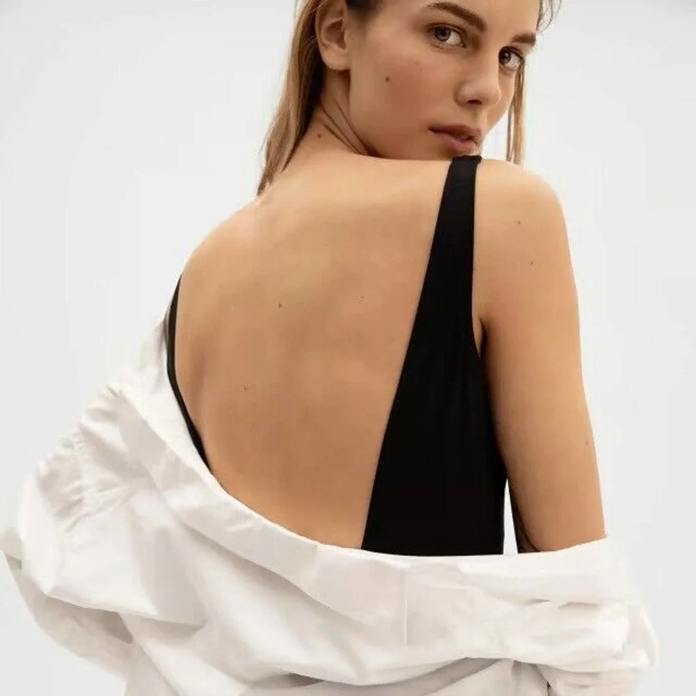 NWT Everlane Womens Square Neck One Piece Swimsuit Size Small Padded Lined Black
